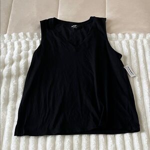 NWT Old Navy Women's Black Sleeveless Top